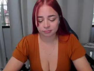 emilyrouker-Bigass's Live Sex Cam Show