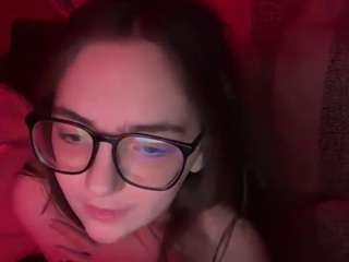 Live webcam model subdoll on Soda Cams