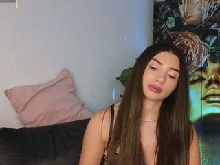 sweetreya live on CamSoda