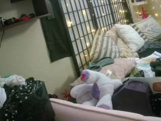 voyeurcam sheenarose 01