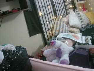 voyeurcam sheenarose 01