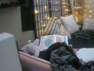 voyeurcam-sheena... Live Webcam on CamSoda