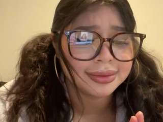 aliceafterdark Live Webcam on CamSoda