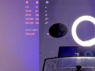 dakotablare Live Webcam on CamSoda