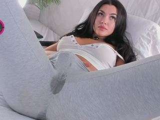 Live webcam model dakotablare on Soda Cams