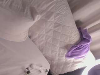 Live webcam model dakotablare on Soda Cams