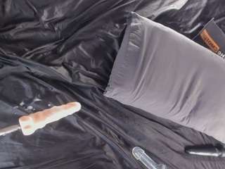 dakotablare Live Webcam on CamSoda