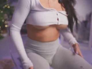 Live webcam model dakotablare on Soda Cams