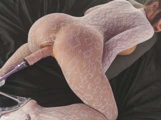 dakotablare Live Webcam on CamSoda