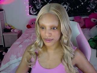 raventhesag Live Webcam on CamSoda