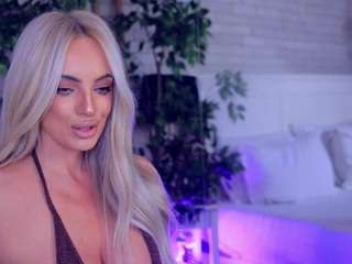 annabellastar Live Webcam on CamSoda