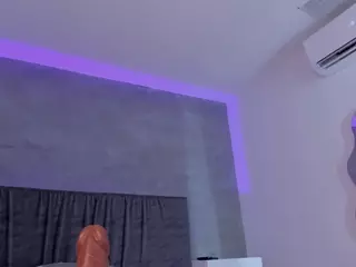 Dulce's Live Sex Cam Show