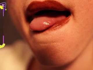 kristelshow Live Webcam on CamSoda