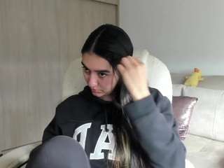 Live webcam model alexyferrer on Soda Cams