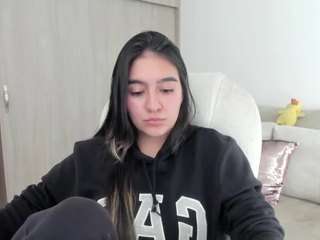 Live webcam model alexyferrer on Soda Cams