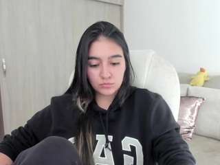 Live webcam model alexyferrer on Soda Cams