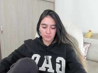 Live webcam model alexyferrer on Soda Cams