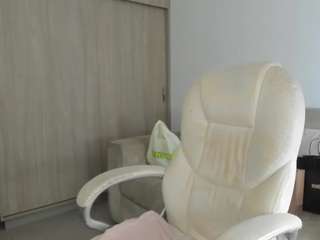 Live webcam model alexyferrer on Soda Cams