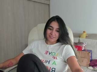 alexyferrer Live Webcam on CamSoda