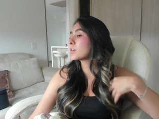 Image 1 of alexyferrer, female webcam model,  years old, on live webcam