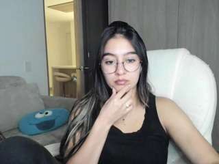 Live webcam model alexyferrer on Soda Cams