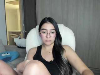 Live webcam model alexyferrer on Soda Cams