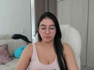 Live webcam model alexyferrer on Soda Cams