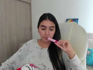 le modèle alexyferrer est en webcam porno dans un show sur le site camsoda, il possède les tags suivants: amateur,ass,wet,toys,tease,strip,spank,sex toys,robe,pussy,lush,lovense,lingerie,full nudity,fingers,fingering,asshole,bedroom,bikini,black-hair
