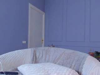 brieneblair Live Webcam on CamSoda