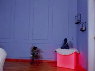 brieneblair Live Webcam on CamSoda