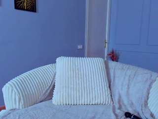 brieneblair Live Webcam on CamSoda