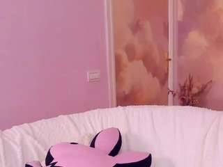 brieneblair Live Webcam on CamSoda
