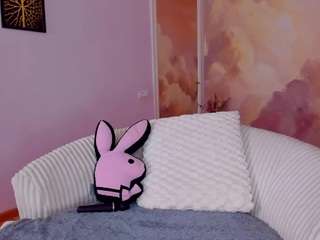 brieneblair's live room