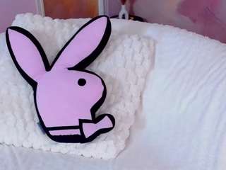 AwwElla