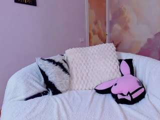 AwwElla