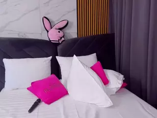 AwwElla's Live Sex Cam Show