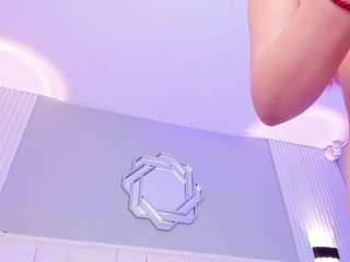 sexy-elyn