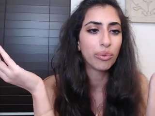 call-me-queen Live Webcam on CamSoda