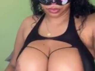 coco-minx Live Webcam on CamSoda