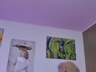 lenna-goddess Live Webcam on CamSoda
