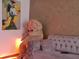 CamSoda's sweet Lenna-goddess is live now getting aroused and masturbating lenna-goddess from CamSoda