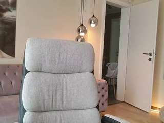 lenna-goddess's CamSoda show and profile