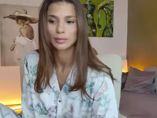 Lenna's Live Sex Cam Show
