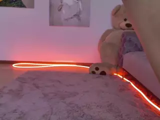 Lenna's Live Sex Cam Show