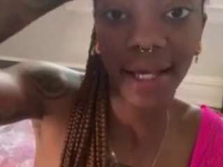 Live webcam model princesspyt on Soda Cams