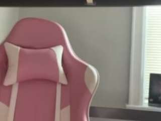 Live webcam model princesspyt on Soda Cams