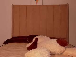 holly-brooke webcam