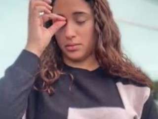 holly-brooke Live Webcam on CamSoda