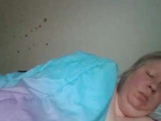 starlight1983's CamSoda show and profile