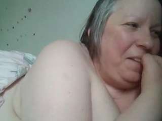 starlight1983's CamSoda show and profile